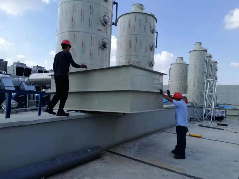 ���̰���